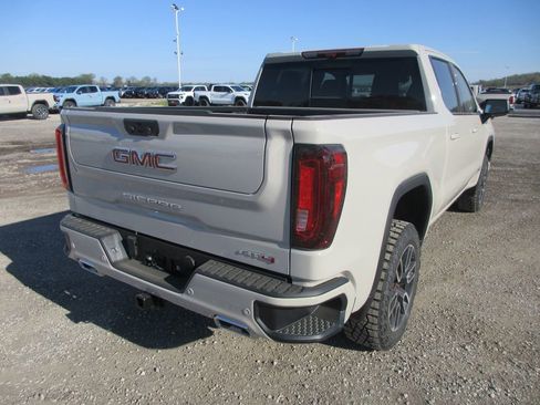 New 2026 GMC Sierra 1500 AT4 image 4
