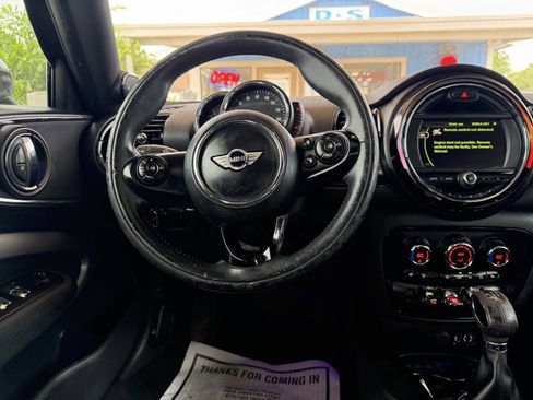 Used 2016 MINI Cooper Clubman FWD image 13