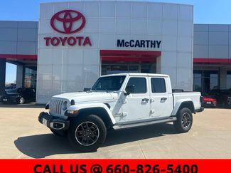 Used 2021 Jeep Gladiator Overland AWD/4WD video 1