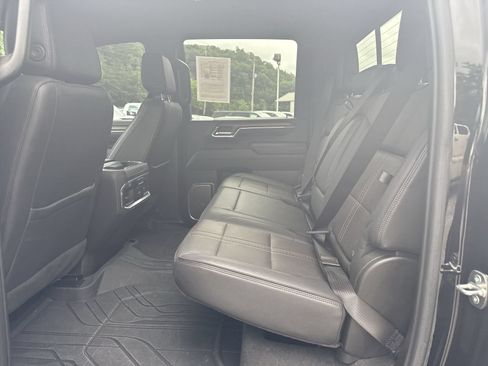 Used 2024 Chevrolet Silverado 2500 High Country w/ High Country Premium Package AWD/4WD image 25