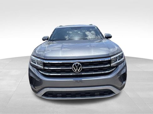 Used 2023 Volkswagen Atlas Cross Sport SE FWD image 3