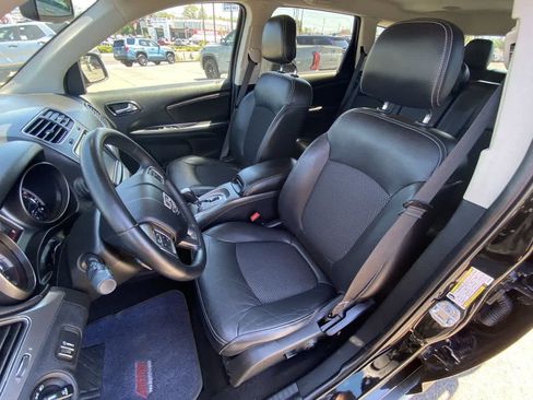 Used 2019 Dodge Journey Crossroad AWD/4WD image 11