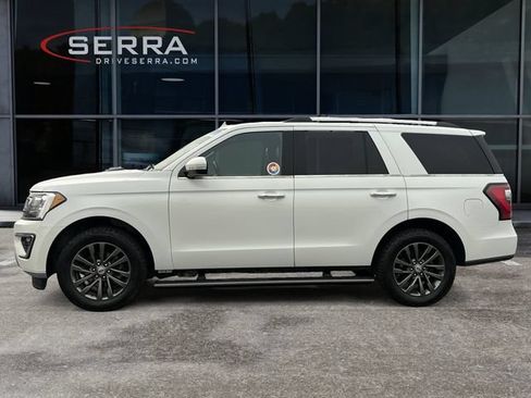 Used 2021 Ford Expedition Limited AWD/4WD image 2