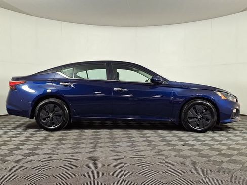 Used 2022 Nissan Altima 2.5 S FWD image 10