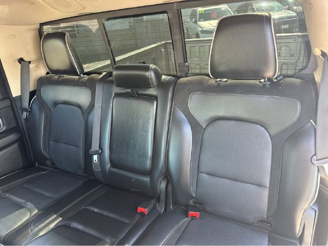 Used 2020 RAM 1500 Laramie w/ Off Road Group AWD/4WD image 17