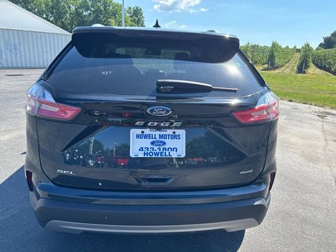 Used 2023 Ford Edge SEL w/ Convenience Package AWD/4WD image 6