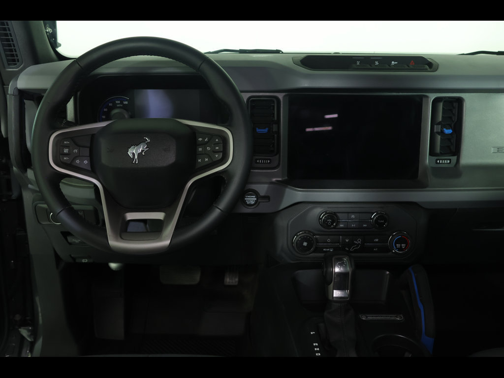 Used 2024 Ford Bronco Black Diamond AWD/4WD image 16