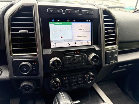 Used 2018 Ford F150 Raptor w/ Equipment Group 802A Luxury AWD/4WD image 11