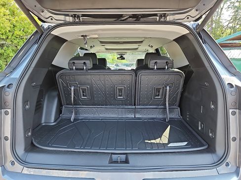 Certified 2021 Chevrolet Traverse Premier w/ LPO, Floor Liner Package image 29