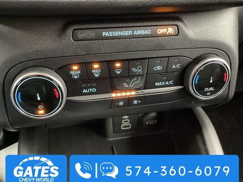 Used 2025 Ford Escape ST-Line image 17