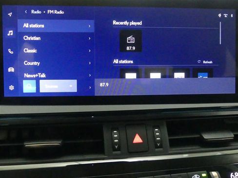 Used 2023 Lexus ES 350 w/ Premium Package image 10