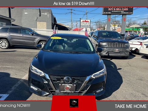 Used 2021 Nissan Sentra SR w/ SR Premium Package image 8