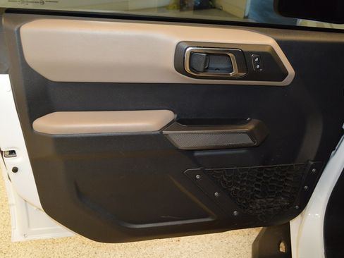 Used 2022 Ford Bronco Wildtrak AWD/4WD image 14