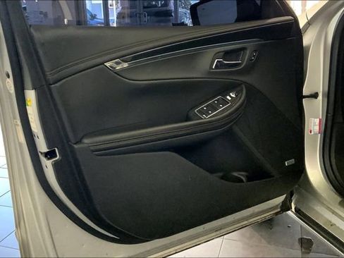 Used 2020 Chevrolet Impala Premier FWD image 10