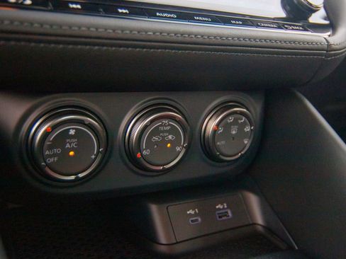 New 2025 Nissan Z NISMO w/ Floor Mat Package image 25