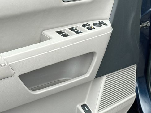 Used 2012 Honda Pilot EX-L image 8