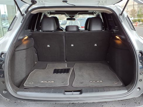 Certified 2025 Nissan Kicks SR w/ SR Premium Package image 18