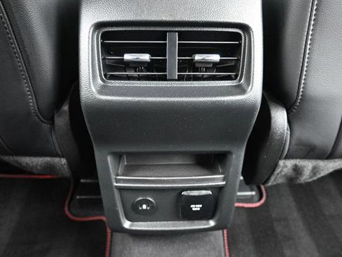 Used 2024 Ford Edge ST-Line AWD/4WD image 13