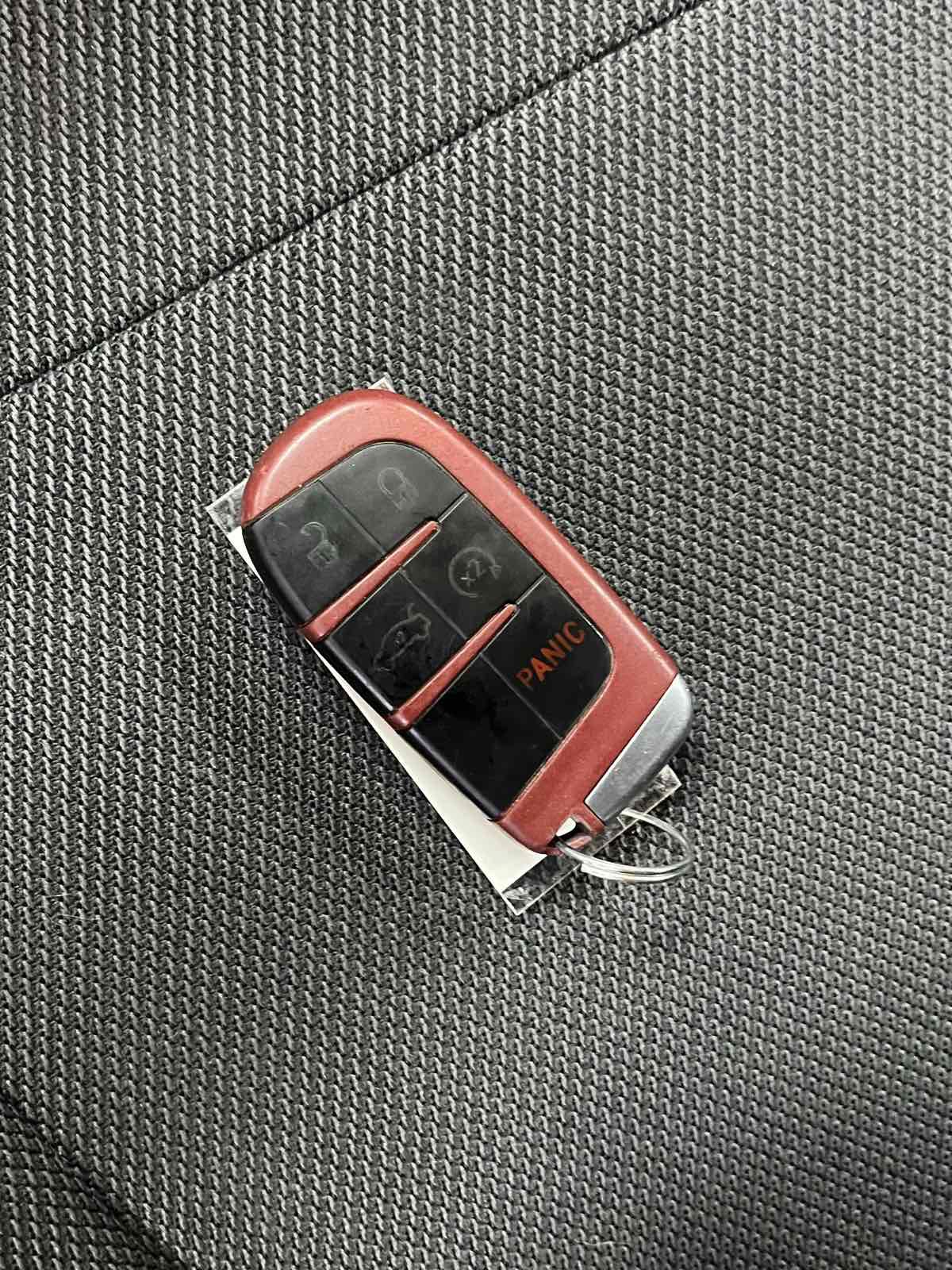 Used 2015 Dodge Charger R/T w/ Wheels & Tunes Group RWD image 34
