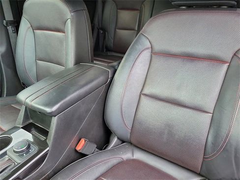 Used 2020 Chevrolet Blazer RS image 11