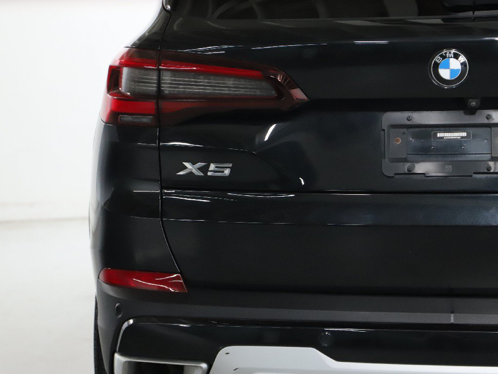 Used 2023 BMW X5 xDrive40i w/ Premium Package AWD/4WD image 49