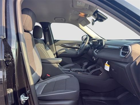 New 2026 Chevrolet TrailBlazer LT w/ Driver Confidence Package image 15