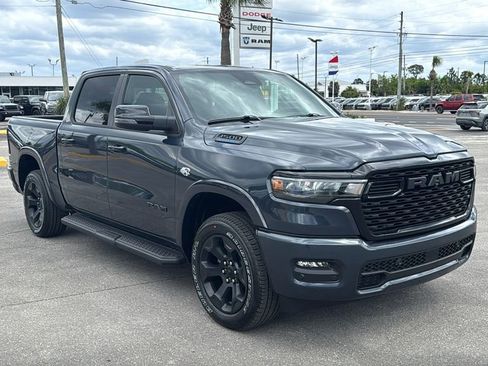 New 2026 RAM 1500 4x4 Crew Cab image 8