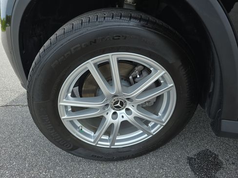 Used 2023 Mercedes-Benz GLC 300 4MATIC image 33