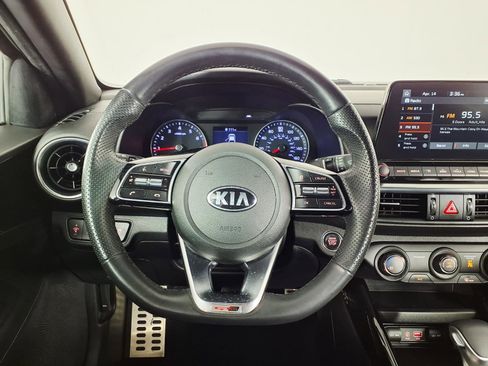 Used 2020 Kia Forte GT-Line image 15