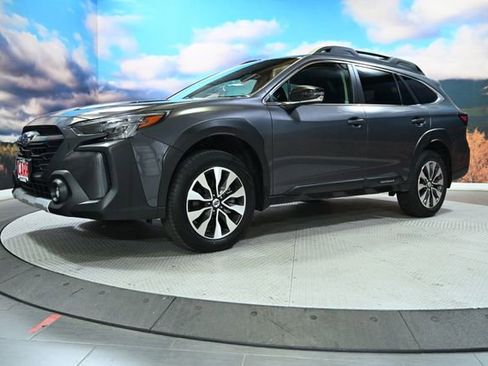 Used 2024 Subaru Outback Limited image 4