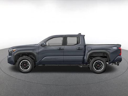 Used 2025 Toyota Tacoma TRD Off-Road AWD/4WD image 3