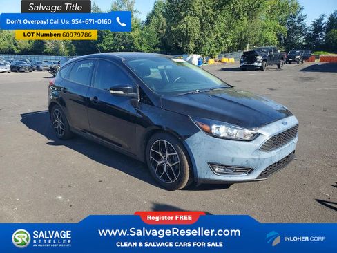 Used 2018 Ford Focus SEL w/ Cold Weather Package FWD image 5