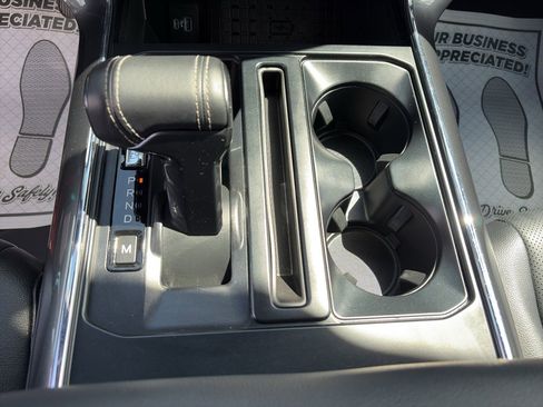 Used 2023 Ford F150 Lariat w/ Equipment Group 502A High AWD/4WD image 18