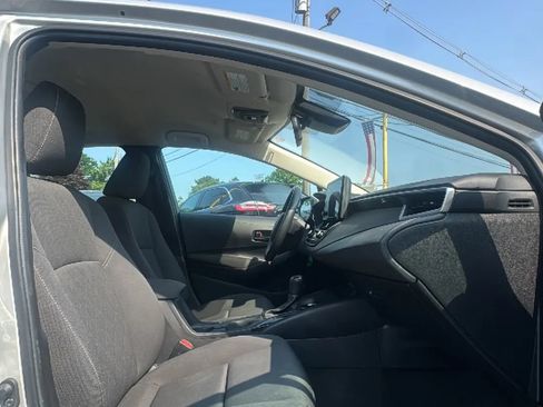 Used 2023 Toyota Corolla LE FWD image 23