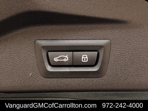 Used 2025 BMW X7 xDrive40i w/ M Sport Package image 36