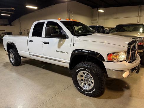 Used 2005 Dodge Ram 3500 Truck SLT image 41