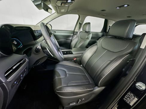 Used 2023 Hyundai Palisade SEL image 13