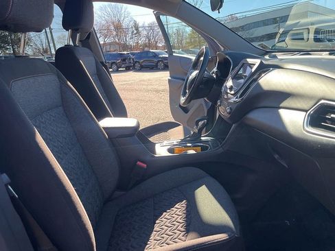 Used 2023 Chevrolet Equinox LT image 48