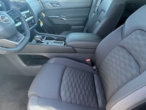 New 2026 Nissan Pathfinder SV image 14