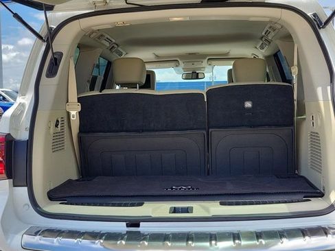 Used 2019 INFINITI QX80 Luxe w/ 22" Wheel Package RWD image 9