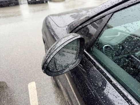 Used 2021 Porsche Cayenne Turbo w/ Premium Package Plus (PI3) image 37