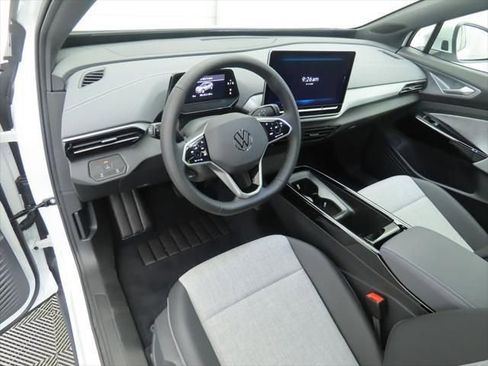New 2025 Volkswagen ID.4 Pro image 9