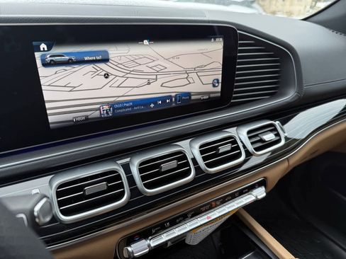 New 2026 Mercedes-Benz GLS 450 4MATIC image 16