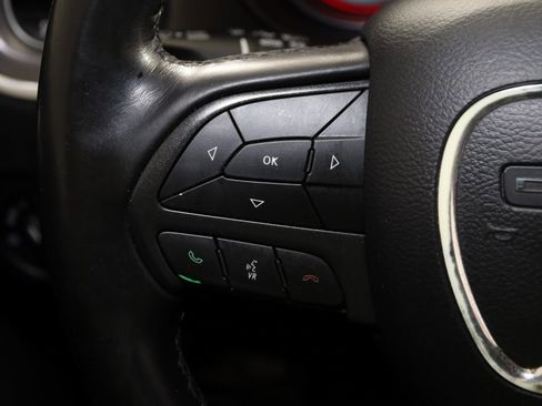 Used 2019 Dodge Charger SXT image 30