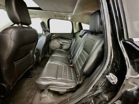 Used 2018 Ford Escape Titanium FWD image 28