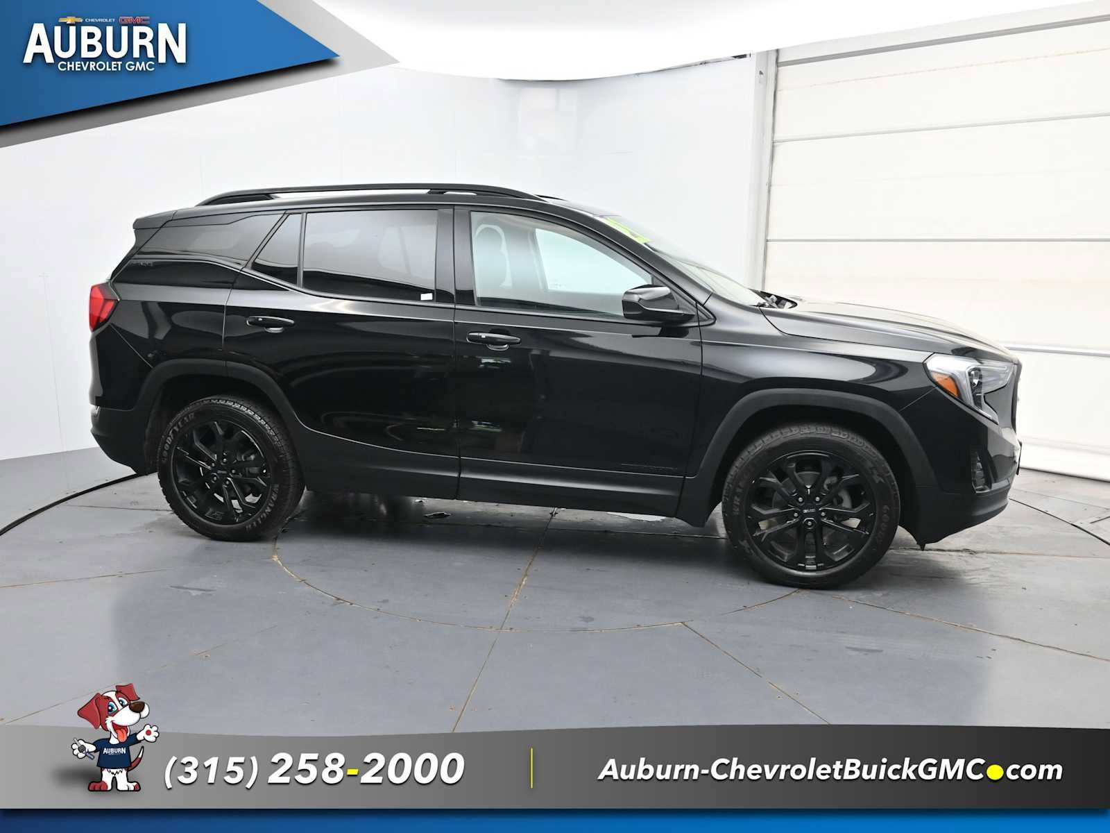 Used 2021 GMC Terrain SLE w/ Driver Convenience Package AWD/4WD image 19