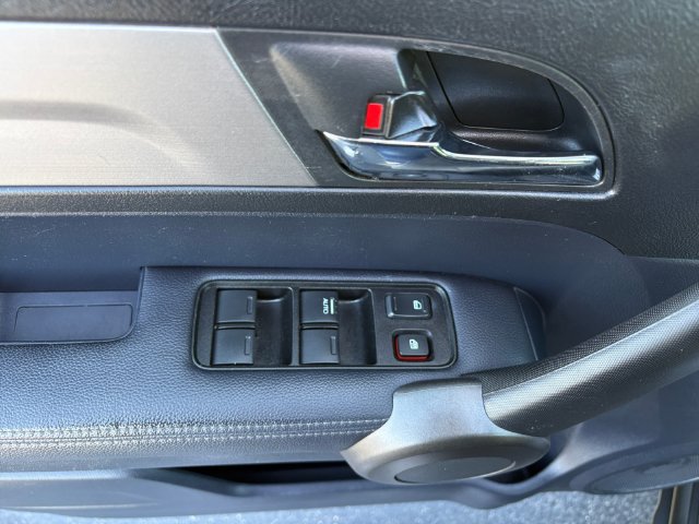 Used 2011 Honda CR-V EX-L image 18