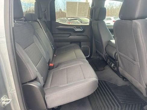 Used 2023 Chevrolet Silverado 1500 LT image 29