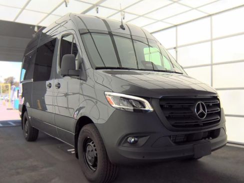 Used 2026 Mercedes-Benz Sprinter 2500 image 1