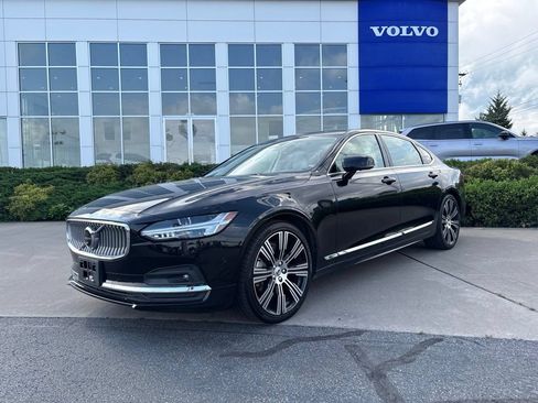 Certified 2023 Volvo S90 B6 Plus AWD/4WD image 38